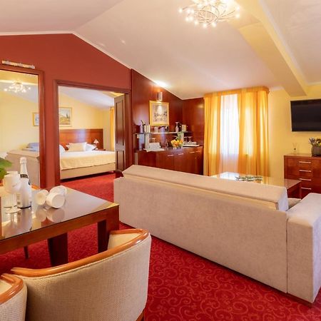 Villa Riva Makarska Ngoại thất bức ảnh